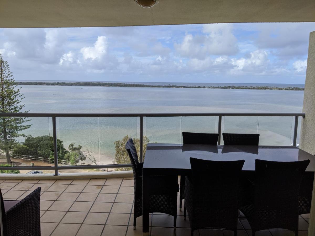 Moorings Beach Resort Caloundra Esterno foto