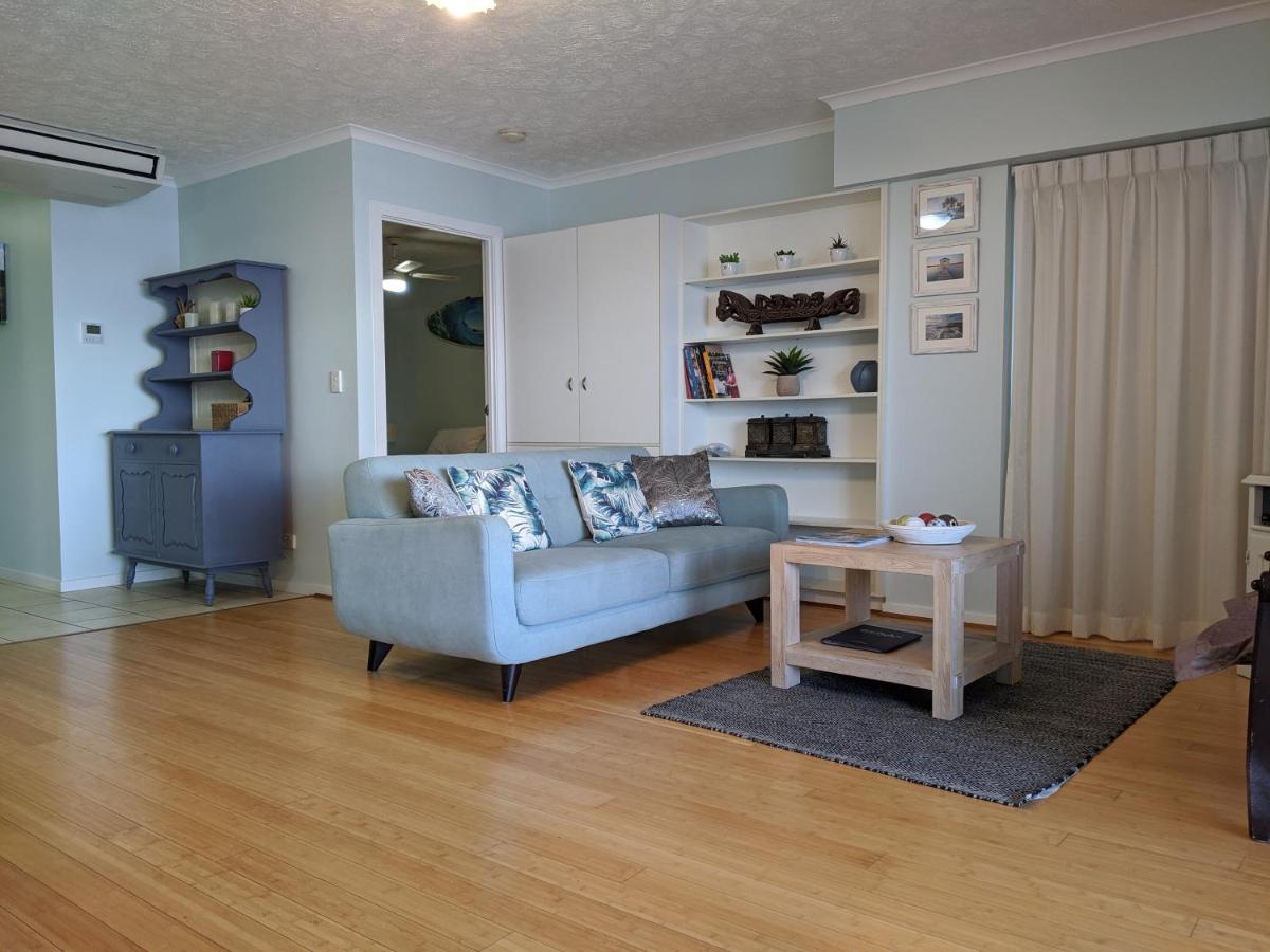 Moorings Beach Resort Caloundra Esterno foto