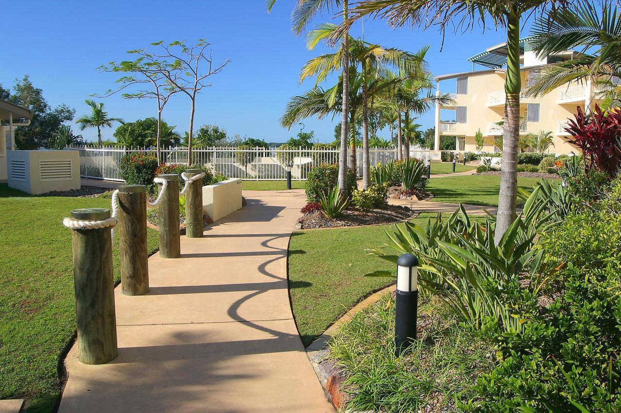 Moorings Beach Resort Caloundra Esterno foto