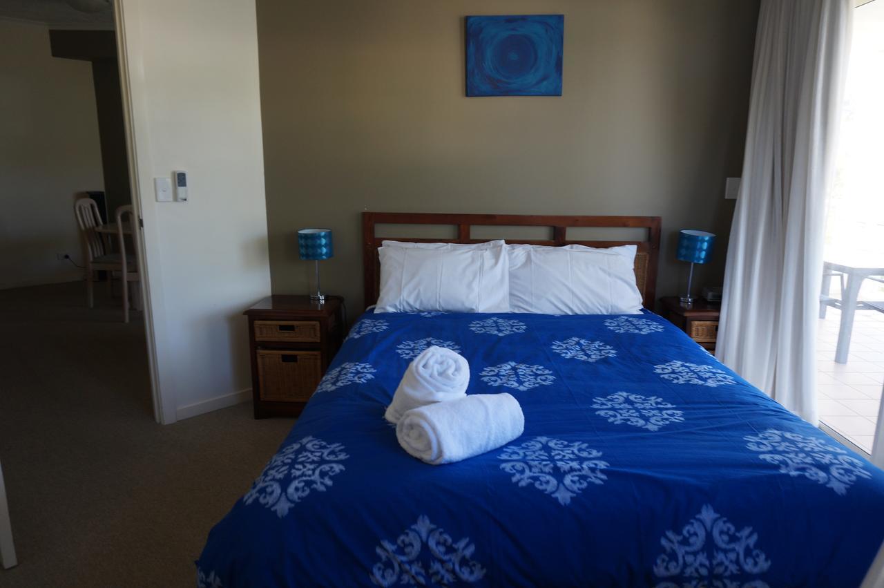 Moorings Beach Resort Caloundra Esterno foto