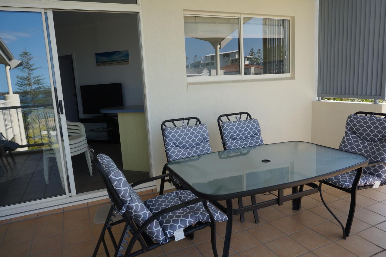 Moorings Beach Resort Caloundra Esterno foto