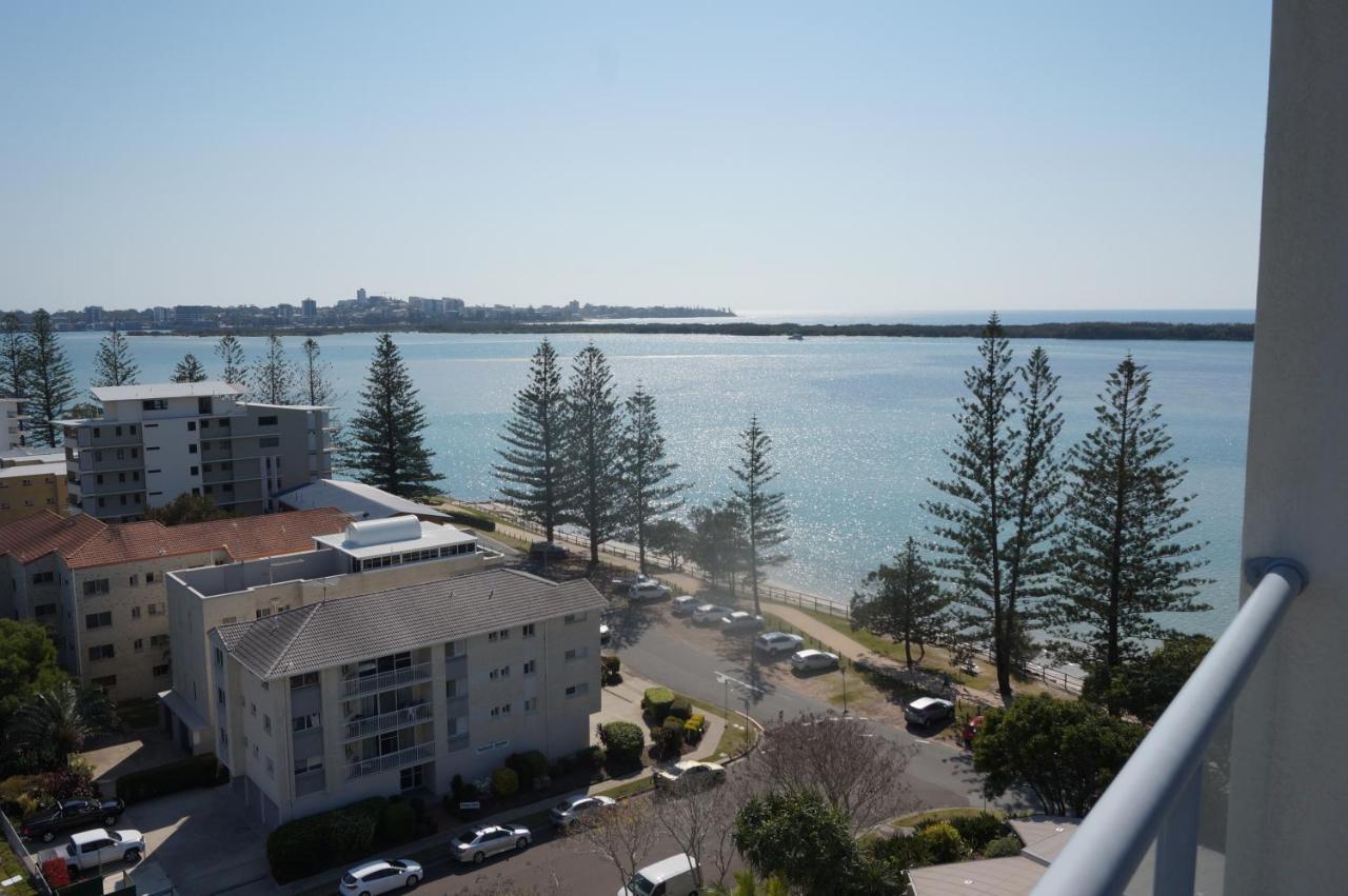 Moorings Beach Resort Caloundra Esterno foto
