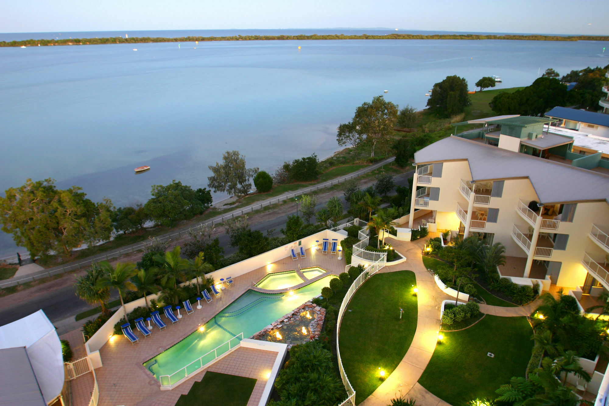 Moorings Beach Resort Caloundra Esterno foto