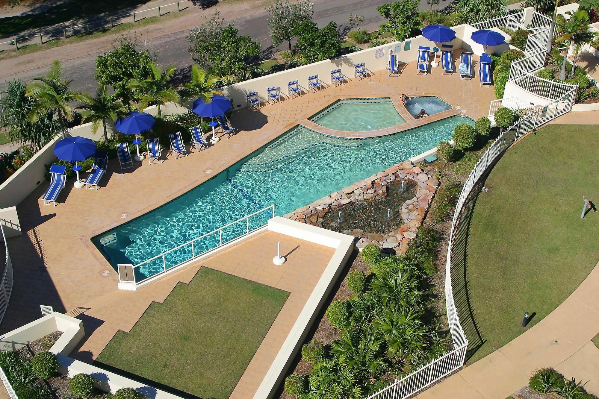 Moorings Beach Resort Caloundra Esterno foto